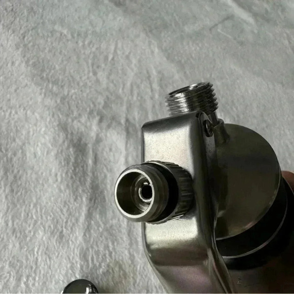 EurKitchen Professional Aluminum Whipped Cream Dispenser - Picture 6 of 9